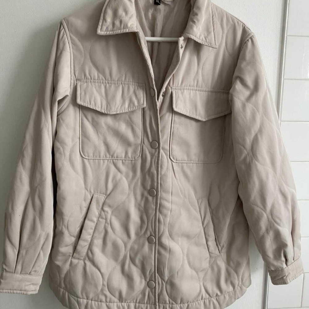 H&M Beige Quilted Utility Jacket